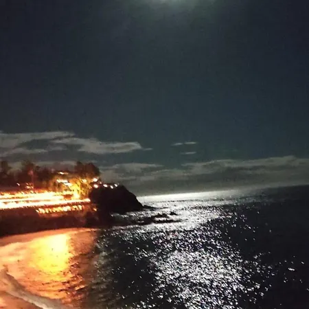 Malibu Deluxe Strandlage *
